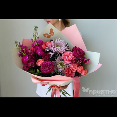 Букет цветов на 8 марта № 701