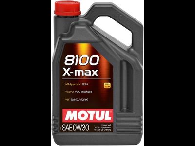 Motul 8100 X-max 0w30