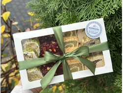 Набор рахат-лукума с халвой Фисташковое ассорти, 524 гр