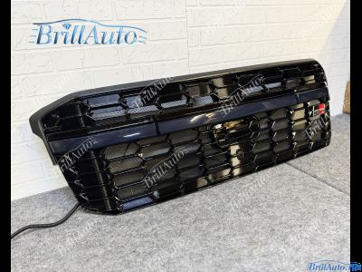 Решетка Toyota Land Cruiser 300 LED антихром