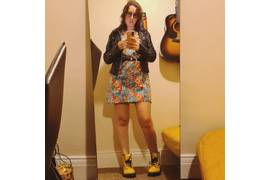 желтые ботинки dr. martens женские