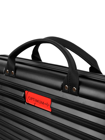 Пластиковый кейс для ноутбука 15.6 - 16 дюймов Optimum, черный