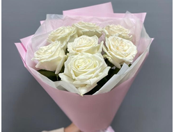 Букет из 7 белых пионовидных роз