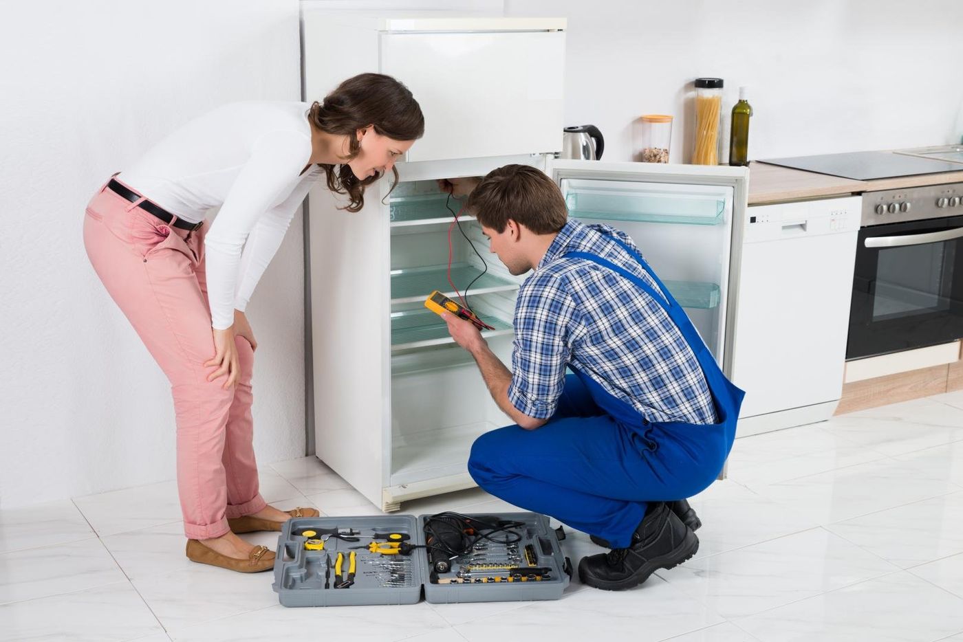 Срочный ремонт холодильников на дому в Перми