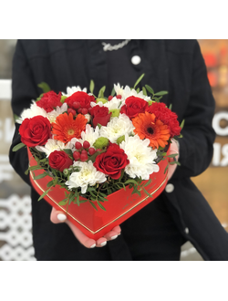 Букет в коробке сердце