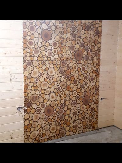 панель из спилов разного диаметра