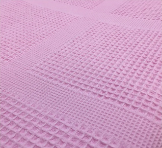 Полотенце вафельное гладкокрашеное 65х135 розовое