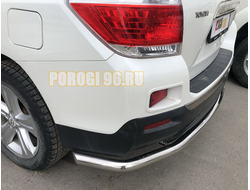 Защита заднего бампера угловая большая d60 для Toyota Highlander (2010-2014)