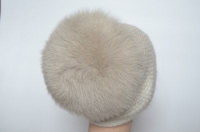 Вязаная шапка с мехом для женщин Италия Vizio Collezione