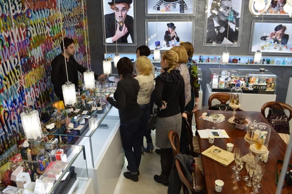 Perfume Museum. Fragrance Museum. Perfume. Museum. Fragrance. Perfume collection. Vintage perfume.