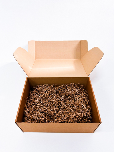 Огромная подарочная коробка GILEV 52x38x22 см с наполнителем и синей лентой