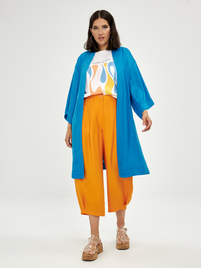 Нарядное кимоно в бирюзовом и черном цветах