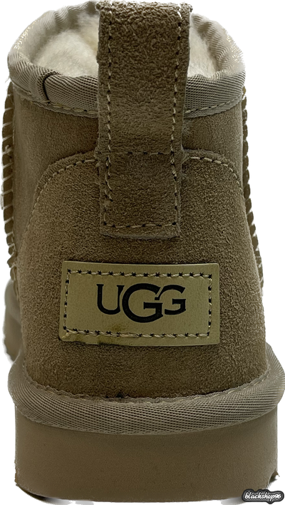 UGG W CLASSIC ULTRA MINI SAND (36-40)