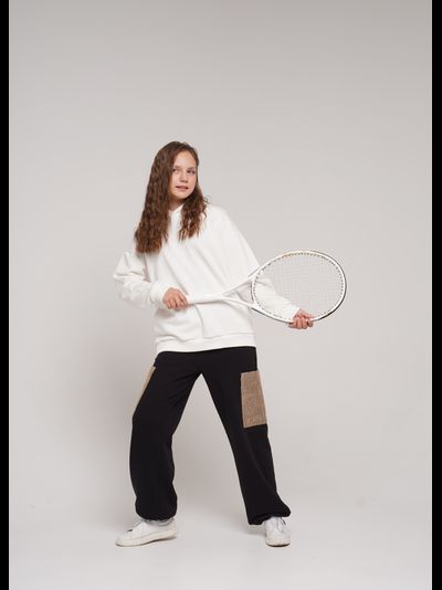 Худи с боковыми карманами