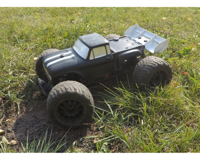 Unbreakable Monster Body 10 Scale Ford F-100