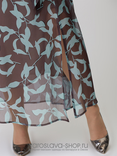 Шифоновое платье коричневое с растительным орнаментом