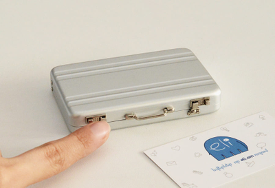 алюминиевая визитница