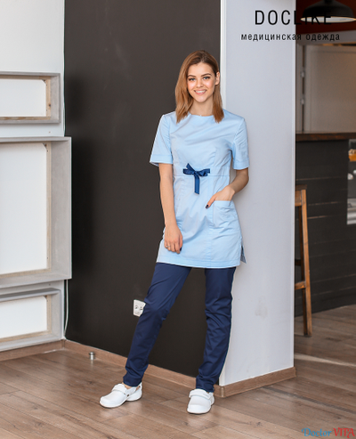 БЛУЗА DOCLIKE DL416 голубая с лентой
