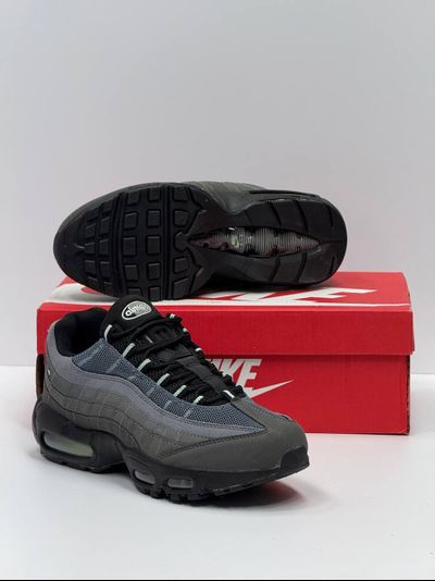 Nike Air Max 95 Black Vapor Green