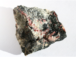 Эвдиалит, Эгирин в породе /Кольский п-ов, Хибины (94*88*65 мм, 599 г) №8413