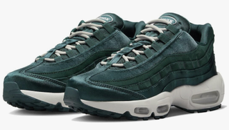 Nike Air Max 95 Green Velvet сбоку