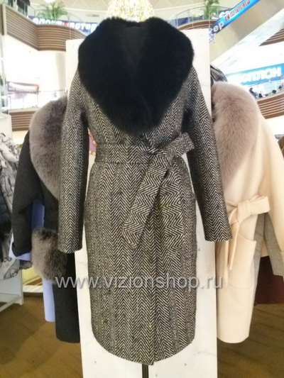 Пальто в елочку женское Арти мода Arti moda 135 с меховым воротником