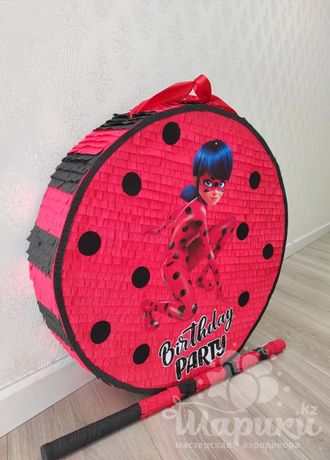 Пиньята "Леди Баг"