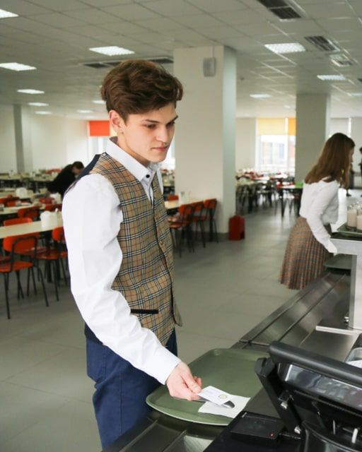 Работа управляющей столовой. Обед в столовой. Технология продукции и организация общественного питания. Работа управляющей столовой. Работа управляющей столовой.