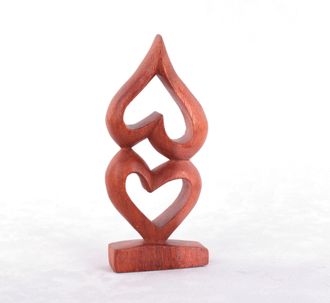 Модель № W156: статуэтка из дерева суар &quot;Два сердца&quot;