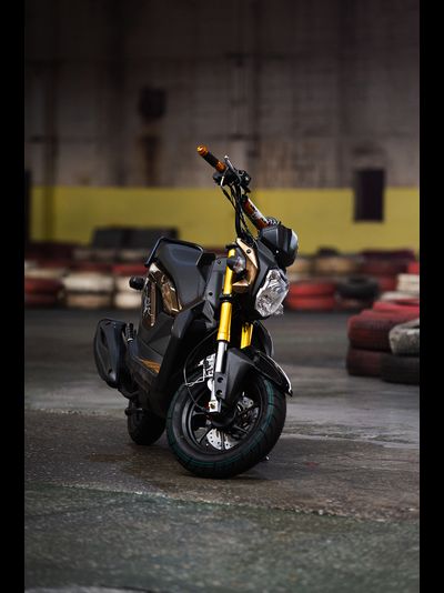 Скутер VENTO NAKED