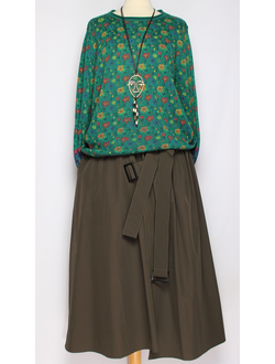 Джемпер ХЛОПОК "КОНТРАСТНЫЙ РУКАВ" малахит до.р.54