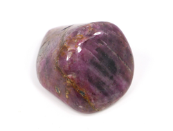 Корунд красный (рубин), галтовка, Мьянма (30*21*19 мм, 25,7 г) №27564