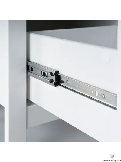 2.08.03.010.14 САГА тумба белая/ясень