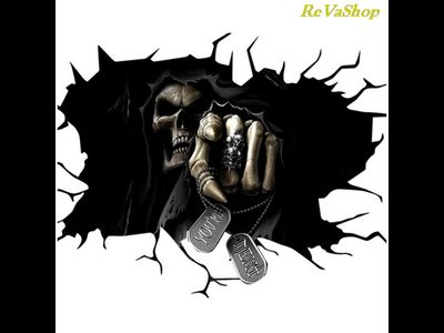 3D наклейка на автомобиль в виде страшного черепа