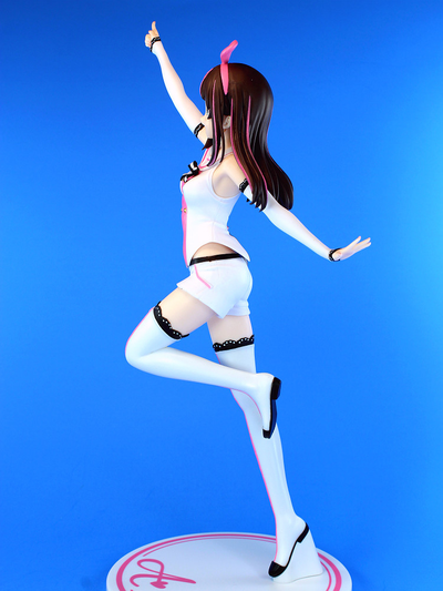 Фигурка Кизуне Ай (Kizuna Ai)