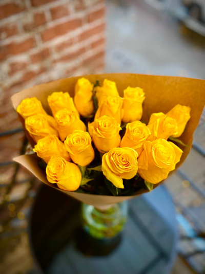 Роза Эквадор 70 см 17 шт