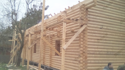 Дом для гостиничного комплекса  "ГЕЛЕНДЖИК" ИЗ ОЦИЛИНДРОВАННОГО БРЕВНА, 3 СЕКЦИИ, 170 М2