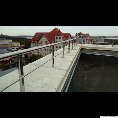 Ограждение парапета крыши из нержавеющей стали