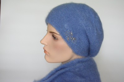 Vizio берет и палантин Италия голубого цвета