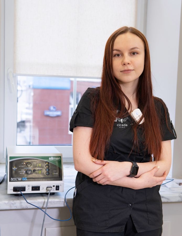 Удаление новообразований на коже Сургитроном в Твери в Cicada Clinic