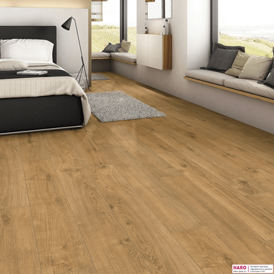Пробковые полы Haro Дуб Портлэнд натуральный 537265 в интерьере комнаты