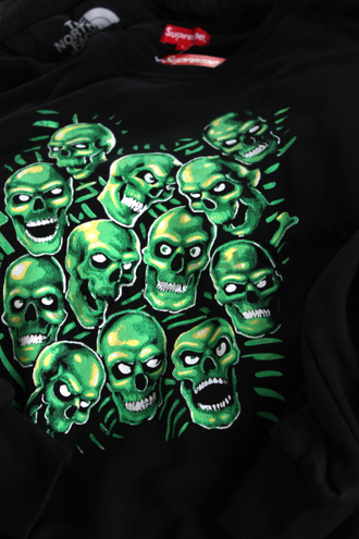 Свитшот Supreme Skull (модификация 1)