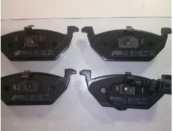 Колодки передние