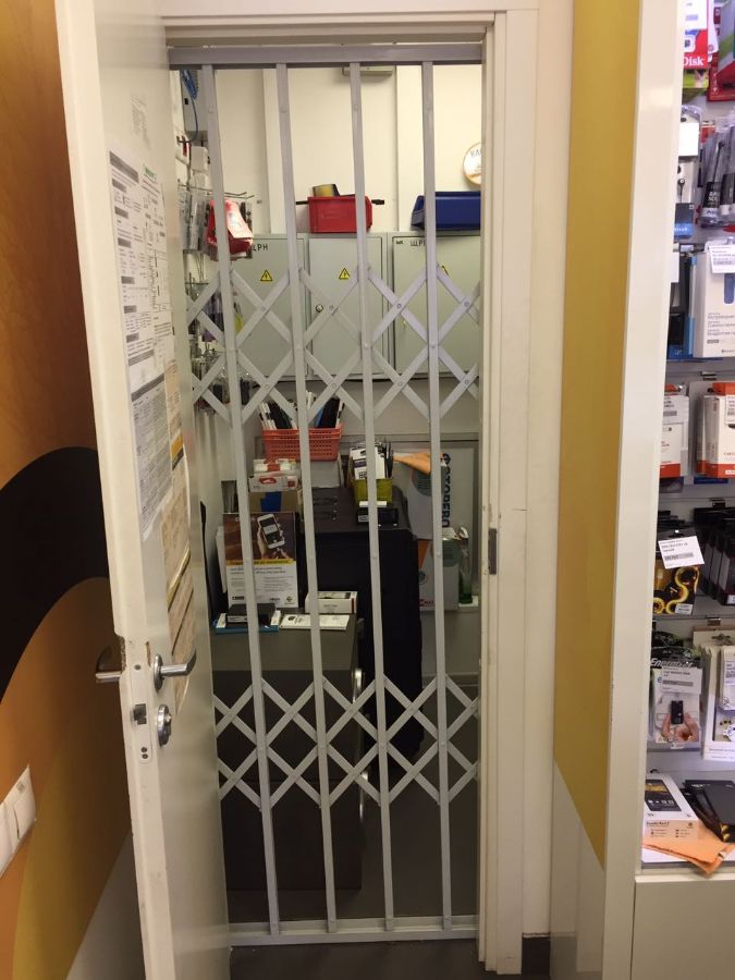 Раздвижные решетки гармошка 1