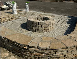 Очаг из природного камня