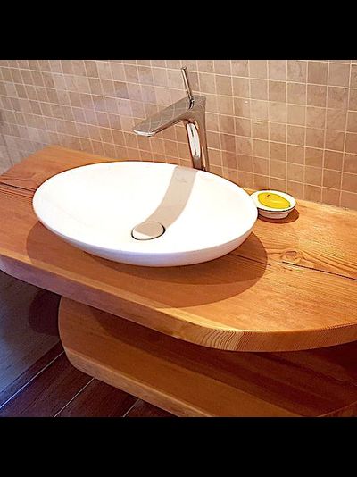 столешницы под раковину из массива лиственницы