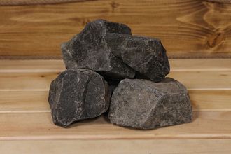 Камень Габбро-диабаз, 20кг (коробка) колотый.(С.)