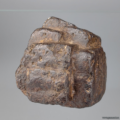 Лимонит по пириту. Южный Урал. Россия.