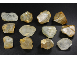 Топаз, кристалл, "дикий", в ассортименте, Россия, Забайкальский край (17-22 мм, 4-5 г) №36026