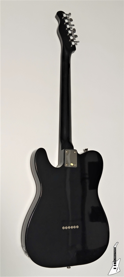 ギター Bacchus HTC-ALL BLACK エレキギター Bacchus HTC-ALL BLACK 新品同様 - メルカリ